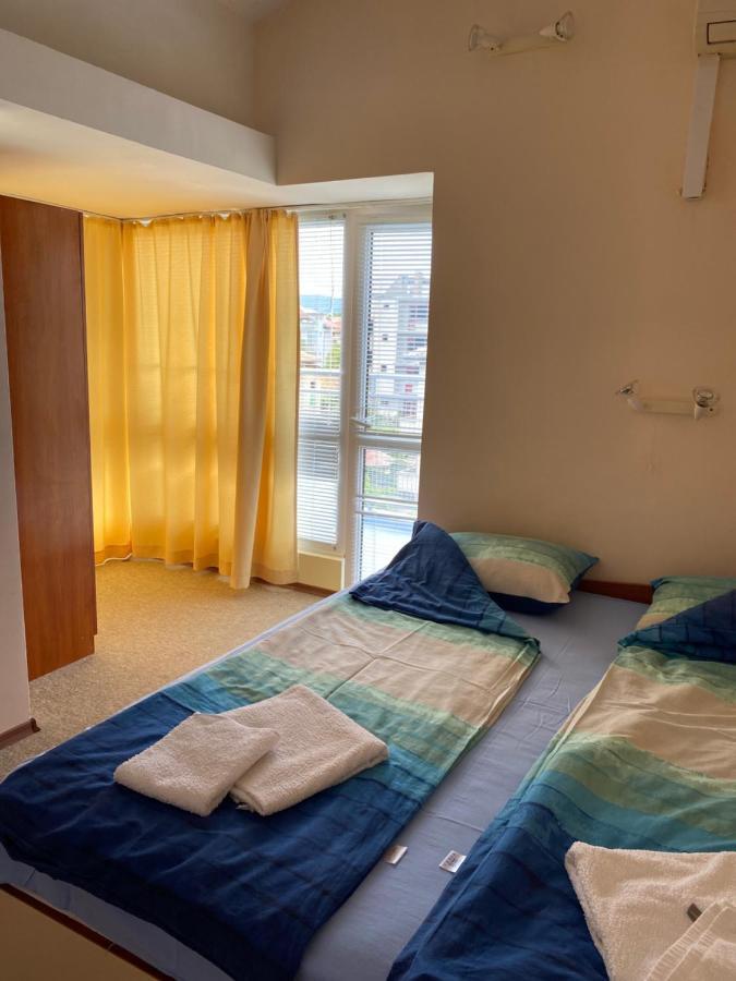 Family Hotel Neptun - Лозенец Экстерьер фото