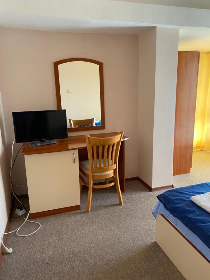 Family Hotel Neptun - Лозенец Экстерьер фото